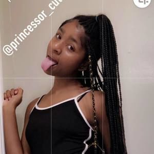 Meet your Posher, Laneshia